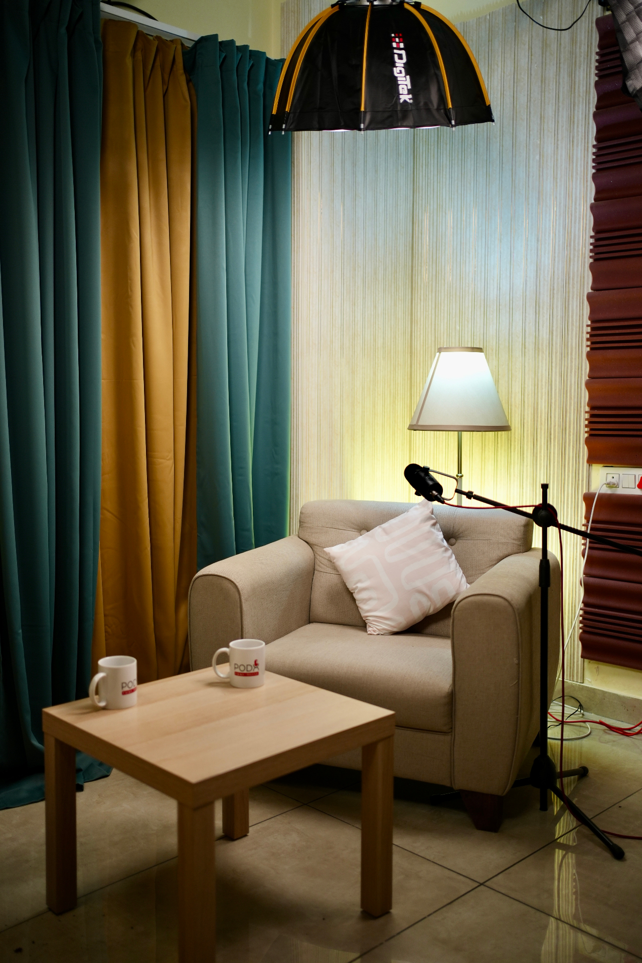 Solo Lounge